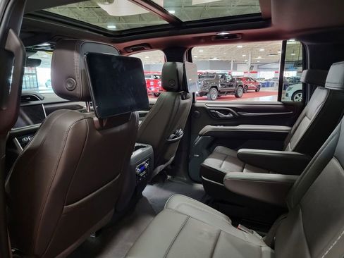 Certified 2024 GMC Yukon XL Denali w/ Denali Reserve Package AWD/4WD image 24