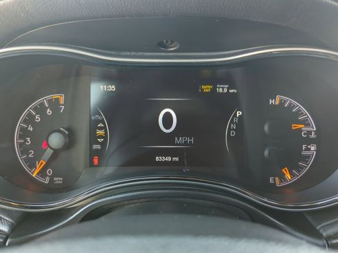 Used 2018 Jeep Grand Cherokee High Altitude image 11