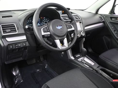 Used 2018 Subaru Forester 2.5i Premium AWD/4WD image 11