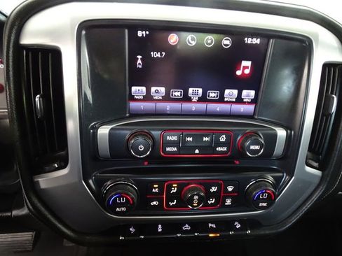 Used 2016 GMC Sierra 1500 SLE w/ SLE Value Package AWD/4WD image 12