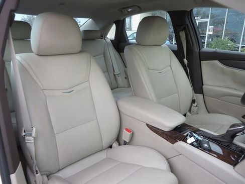 Used 2013 Cadillac XTS image 8