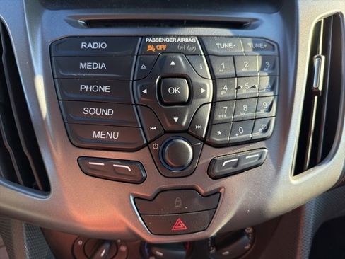 Used 2018 Ford Transit Connect XL image 17