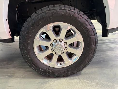 Used 2020 RAM 3500 Laramie AWD/4WD image 23
