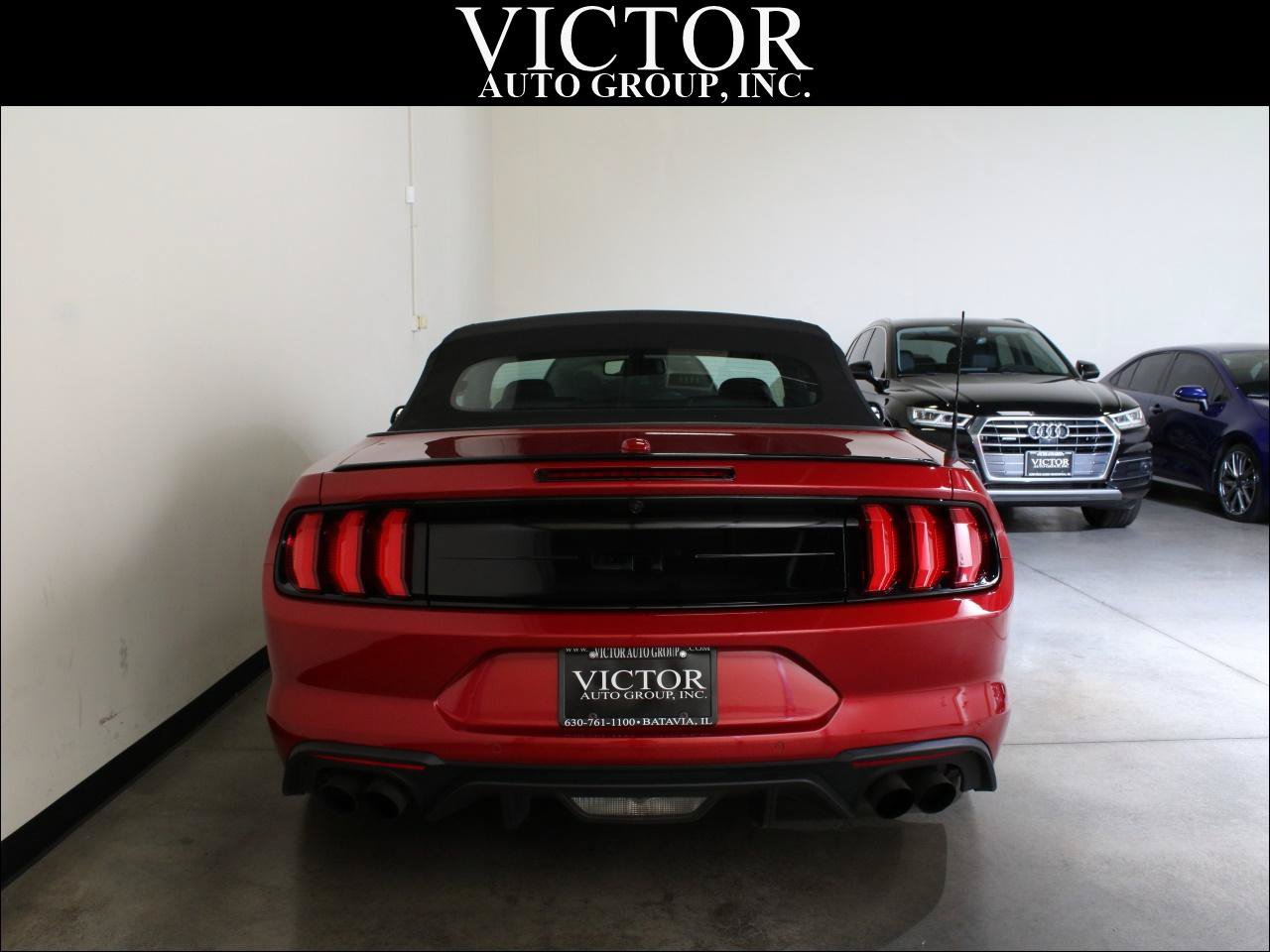 Used 2020 Ford Mustang GT Premium w/ Carbon Sport Interior Package RWD image 12