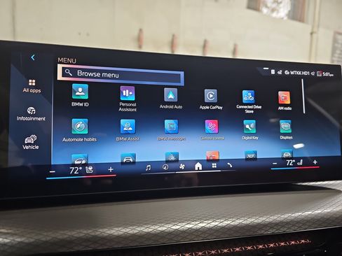 New 2026 BMW 330i Sedan w/ Premium Package image 24