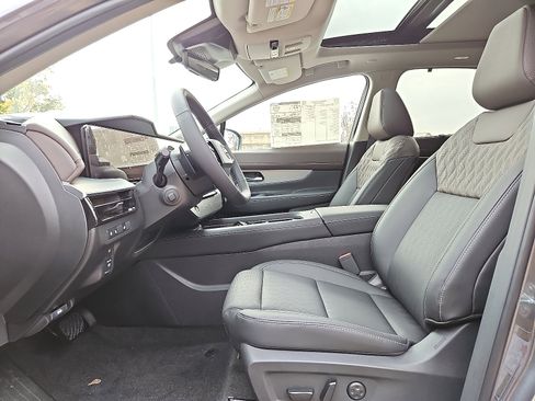 New 2026 Nissan Murano Platinum image 11