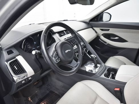 Used 2019 Jaguar E-PACE SE image 16