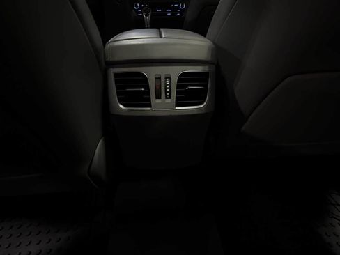 Used 2015 Hyundai Genesis 3.8 w/ Option Group 03 image 31