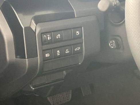 New 2026 Toyota 4Runner Limited AWD/4WD image 13