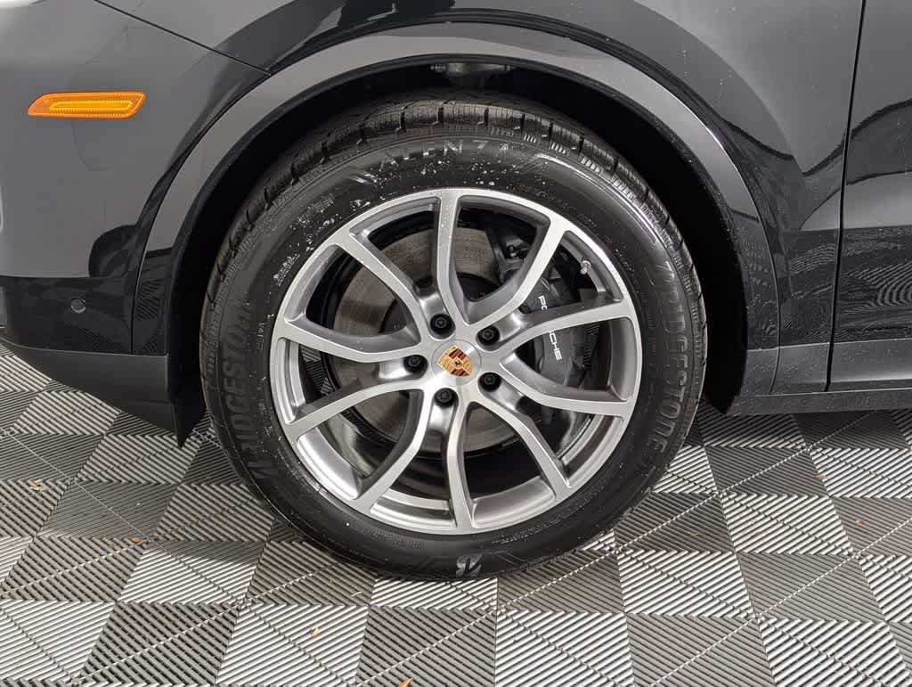 Used 2026 Porsche Cayenne Coupe AWD/4WD image 11