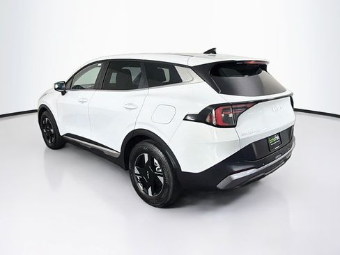 Used 2026 Kia Sportage LX FWD image 5