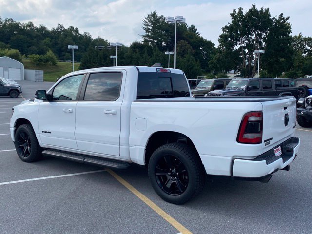 Used 2022 RAM 1500 Big Horn AWD/4WD image 3