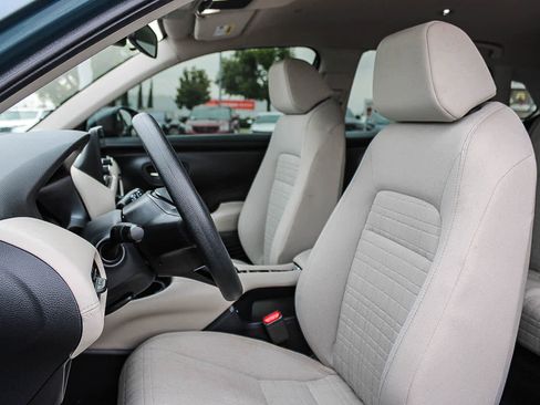 Certified 2024 Honda HR-V LX image 17