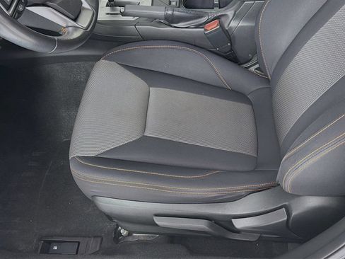 Used 2018 Subaru Crosstrek 2.0i Premium AWD/4WD image 18