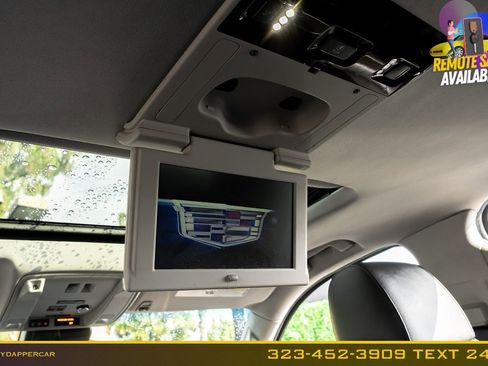 Used 2019 Cadillac Escalade ESV Luxury AWD/4WD image 16