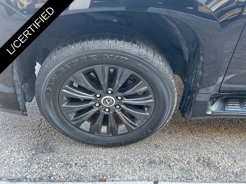 Certified 2023 Lexus GX 460 Premium w/ Accessory Package image 13