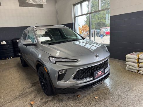 New 2026 Buick Encore GX Sport Touring w/ Advanced Technology Package image 3