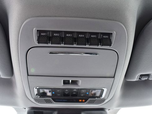 Used 2024 Ford F350 Lariat w/ Lariat Ultimate Package image 36