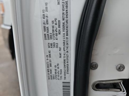 Used 2024 RAM 2500 Big Horn AWD/4WD image 48