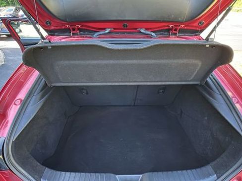 Used 2023 MAZDA MAZDA3 s FWD image 35