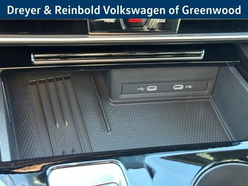 New 2026 Volkswagen Atlas Cross Sport SE image 19