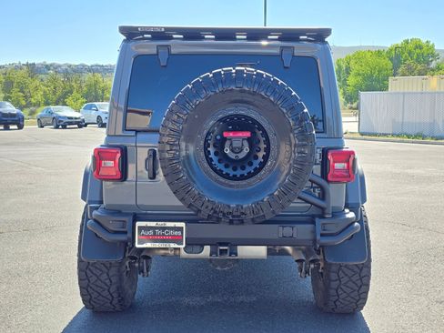 Used 2023 Jeep Wrangler Unlimited Rubicon 392 w/ Xtreme Recon 35" Tire Package AWD/4WD image 5