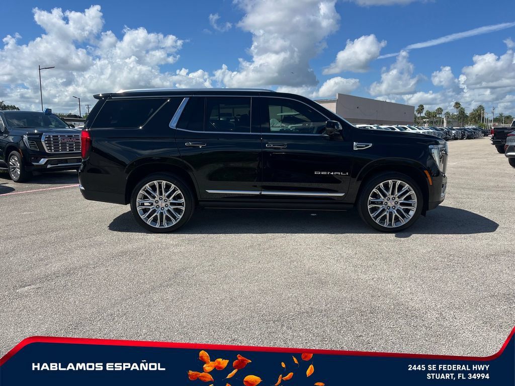 New 2026 GMC Yukon Denali w/ Denali Reserve Package AWD/4WD image 4