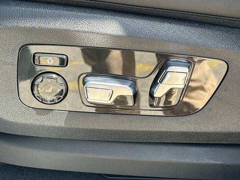 New 2026 BMW ALPINA XB7 AWD/4WD image 26