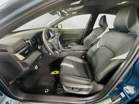 Certified 2026 Toyota Camry SE w/ Convenience Package FWD image 21