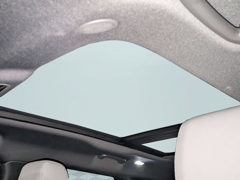 New 2026 Land Rover Range Rover Velar S AWD/4WD image 47