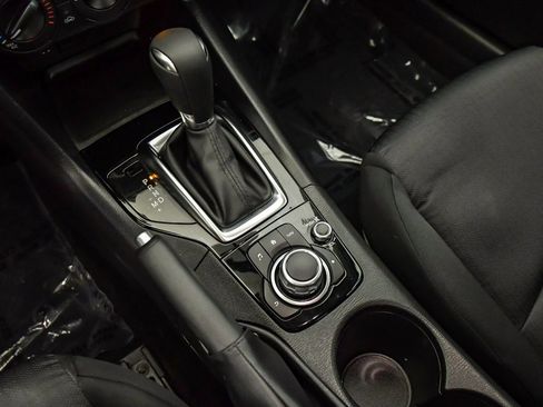 Used 2015 MAZDA MAZDA3 i Sport image 22