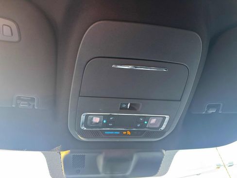 Used 2022 Ford F150 Lariat w/ Max Trailer Tow Package image 26