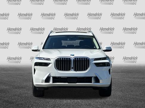 Used 2026 BMW X7 xDrive40i AWD/4WD image 10