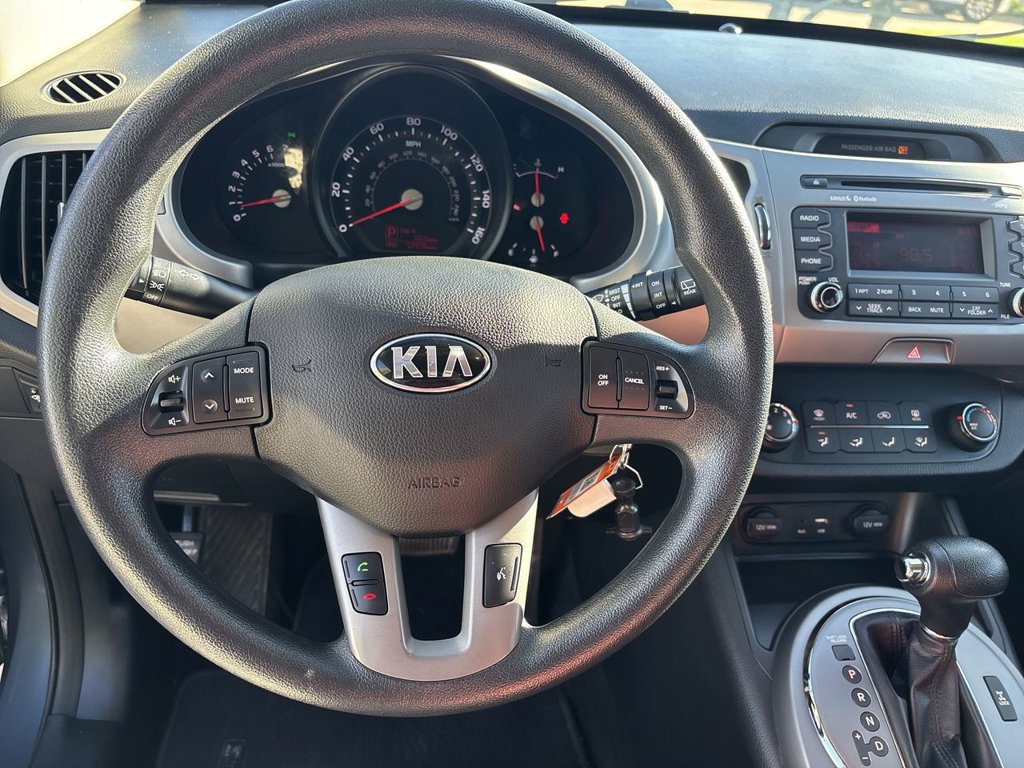 Used 2016 Kia Sportage LX AWD/4WD image 15