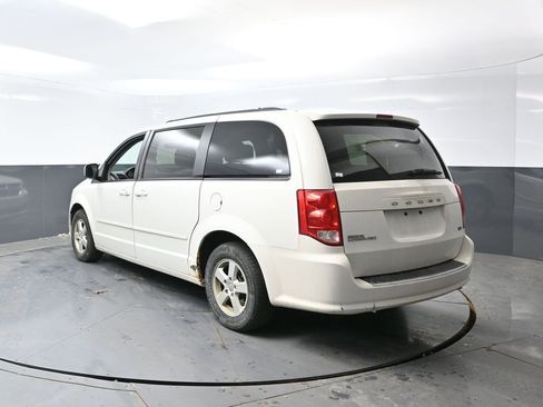 Used 2013 Dodge Grand Caravan SXT image 10