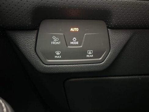 New 2026 Volkswagen Atlas Cross Sport SE AWD/4WD image 12
