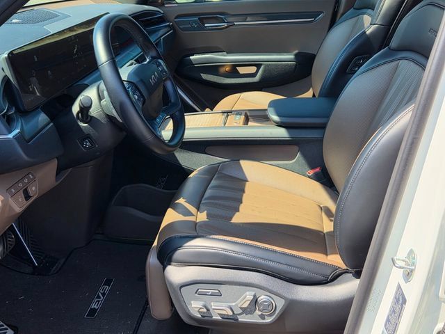 Used 2024 Kia EV9 GT-Line AWD/4WD image 10