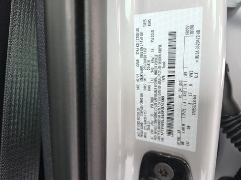 Used 2025 Ford F150 Lariat w/ Equipment Group 501A Mid AWD/4WD image 24
