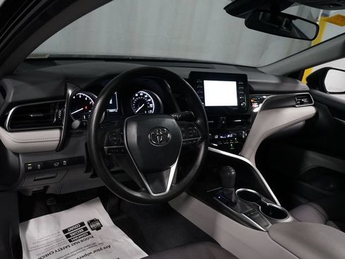 Used 2024 Toyota Camry LE FWD image 11