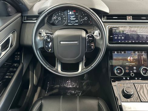 Used 2020 Land Rover Range Rover Velar R-Dynamic S AWD/4WD image 16