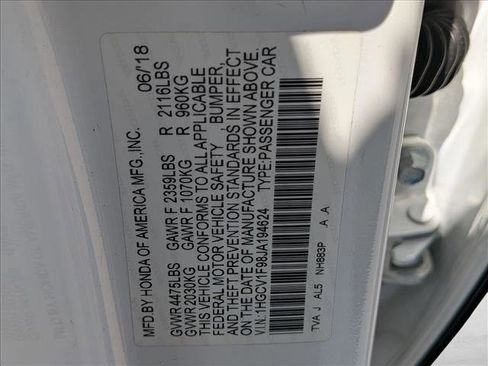 Used 2018 Honda Accord Touring image 15