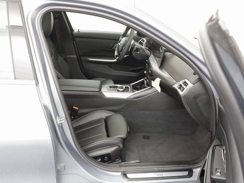 Certified 2025 BMW 330i xDrive Sedan w/ M Sport Package image 19