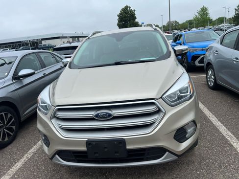 Used 2017 Ford Escape Titanium AWD/4WD image 2