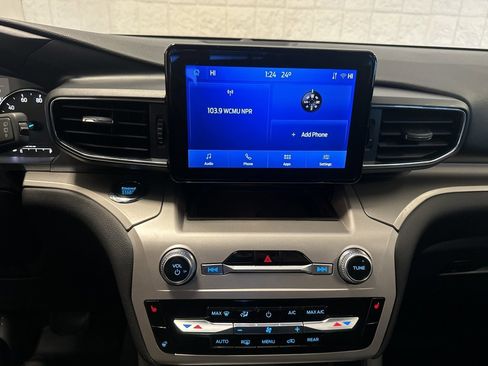 Certified 2023 Ford Explorer XLT w/ Equipment Group 202A image 13