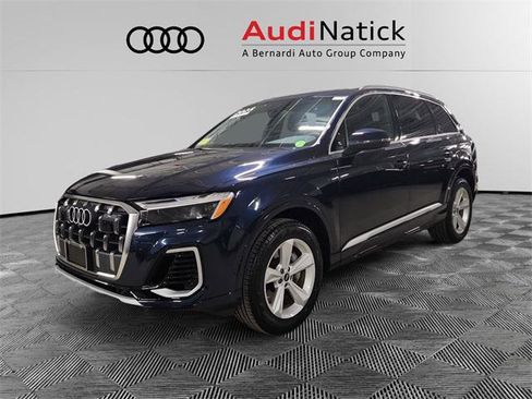 Certified 2025 Audi Q7 3.0T Premium w/ Convenience Package image 1