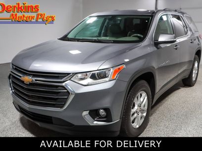 Used 2021 Chevrolet Traverse LT
