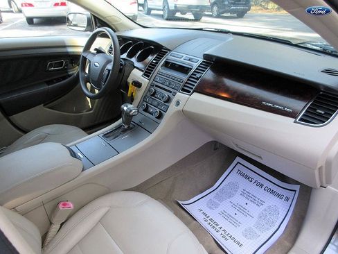 Used 2012 Ford Taurus SEL image 20