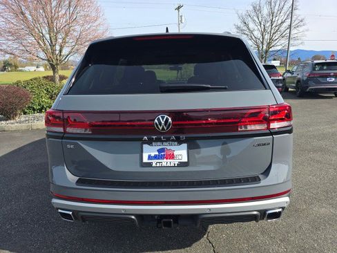 New 2026 Volkswagen Atlas Peak Edition AWD/4WD image 4