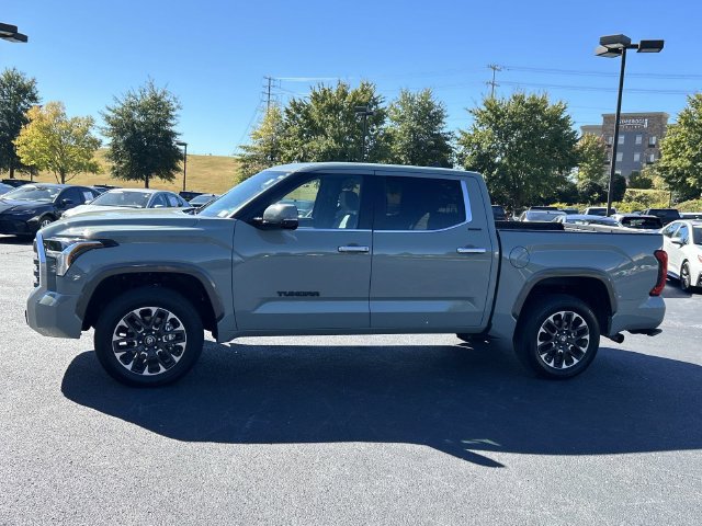 Used 2026 Toyota Tundra Limited AWD/4WD image 7