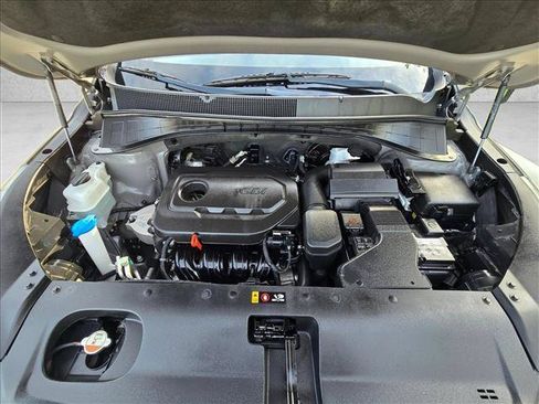 Used 2018 Kia Sorento FWD image 21